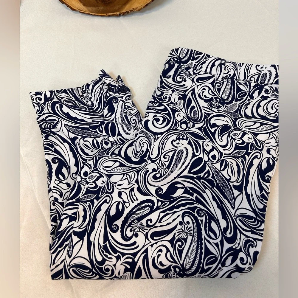Talbots Perfect Crop Navy & White Paisley Print Stretch Pants Women’s 14 Petite - Picture 4 of 11